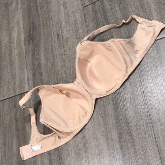 Wacoal Basic Beauty Spacer Underwire Nude T-Shirt Bra size 42DD - Picture 6 of 11